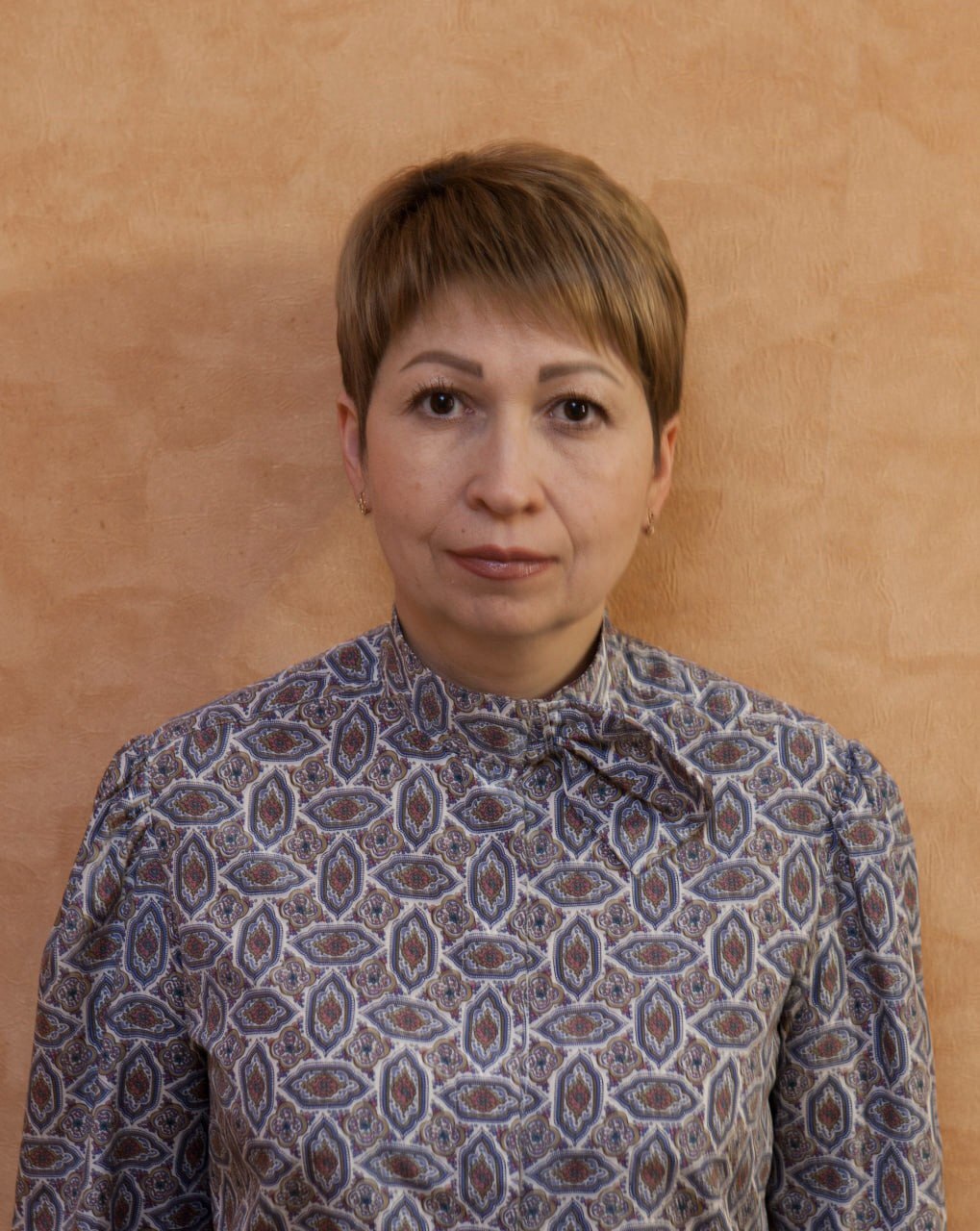 Лошакова Наталья Николаевна.