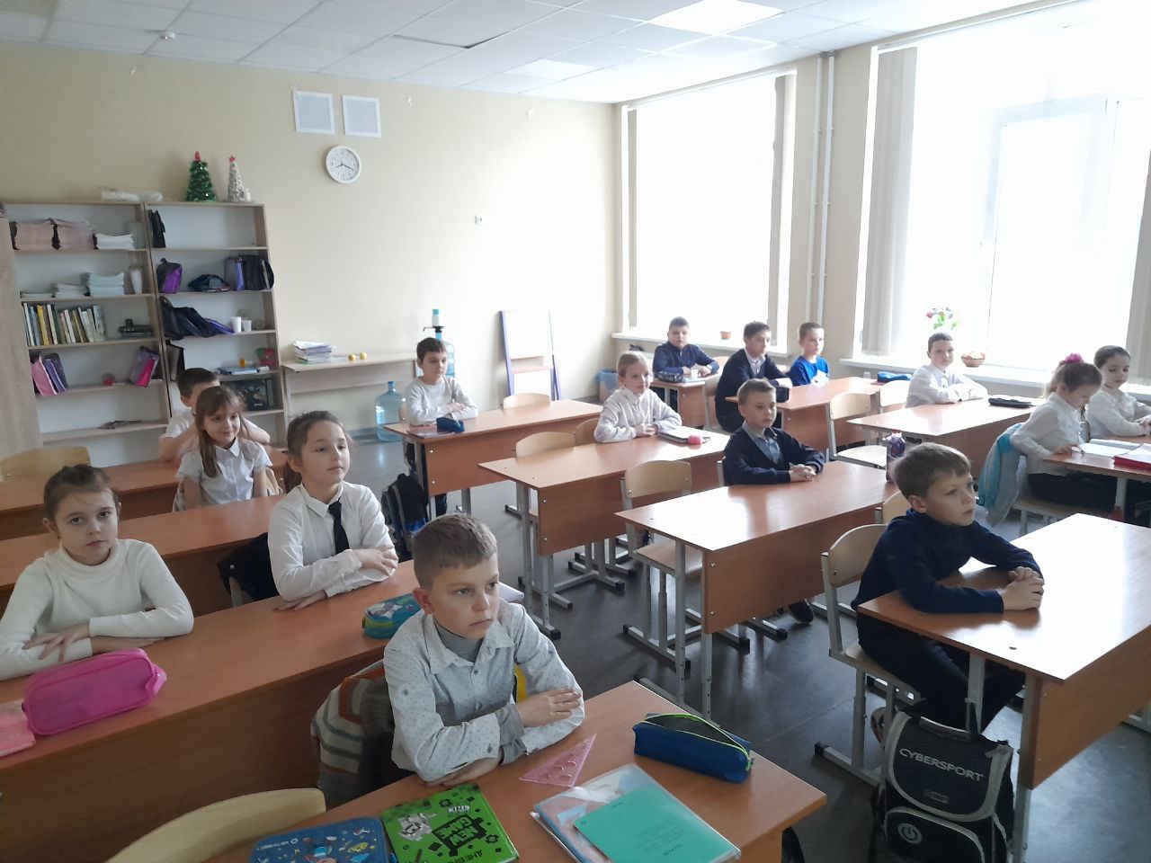 на уроках на уроках.